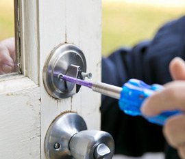 Metro Master Locksmith San Antonio, TX 210-780-7322 Metro Master Locksmith San Antonio, TX 210-780-7322